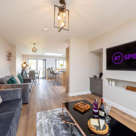 The Oaklands - Luxury Spacious 6-Bed, Near Solihull, Birmingham City, Jlr, Nec, Airport, Resorts World, Hs2 Zewnętrze zdjęcie