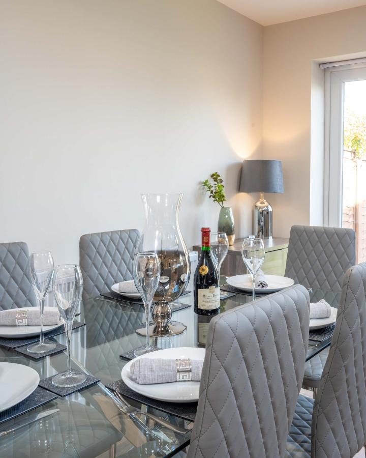 The Oaklands - Luxury Spacious 6-Bed, Near Solihull, Birmingham City, Jlr, Nec, Airport, Resorts World, Hs2 Zewnętrze zdjęcie