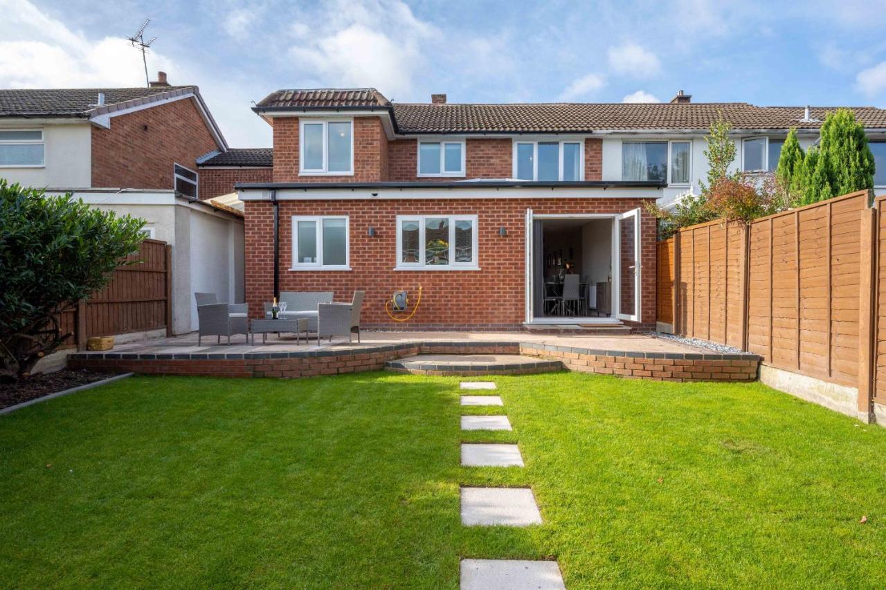 The Oaklands - Luxury Spacious 6-Bed, Near Solihull, Birmingham City, Jlr, Nec, Airport, Resorts World, Hs2 Zewnętrze zdjęcie