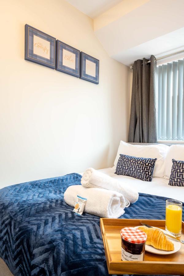 The Oaklands - Luxury Spacious 6-Bed, Near Solihull, Birmingham City, Jlr, Nec, Airport, Resorts World, Hs2 Zewnętrze zdjęcie
